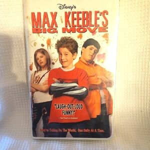Disney's Max Keeble's Big Move VHS  Rated PG